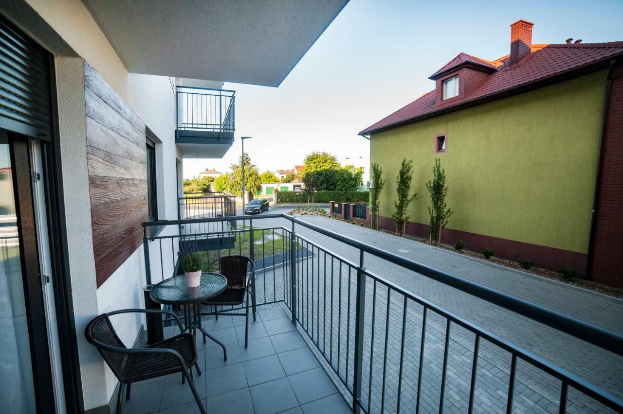 Urban Apart Uniejow Exterior foto