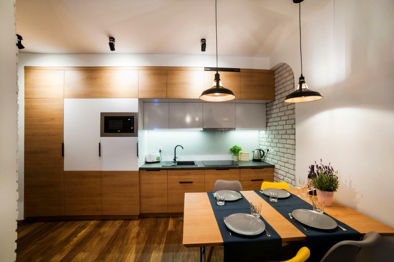 Urban Apart Uniejow Exterior foto